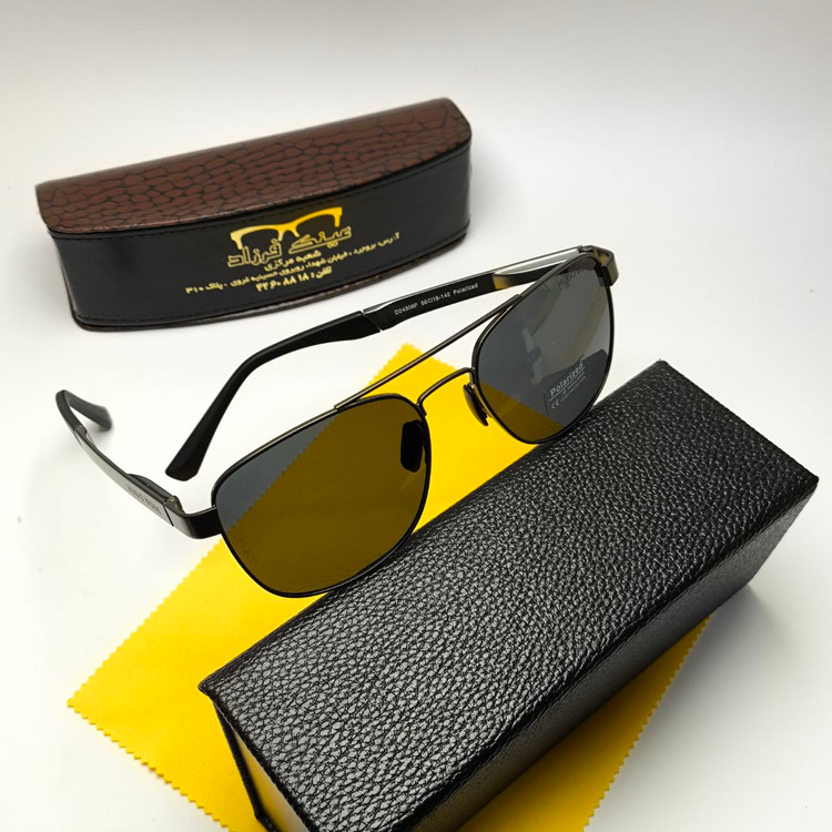 عینک آفتابی مردانه باس Hugo boss مدل 2430601 پلاریزه فلزی + پک هدیه لوازم جانبی