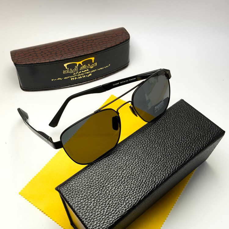 عینک آفتابی مردانه باس Hugo boss مدل 2430601 پلاریزه فلزی + پک هدیه لوازم جانبی