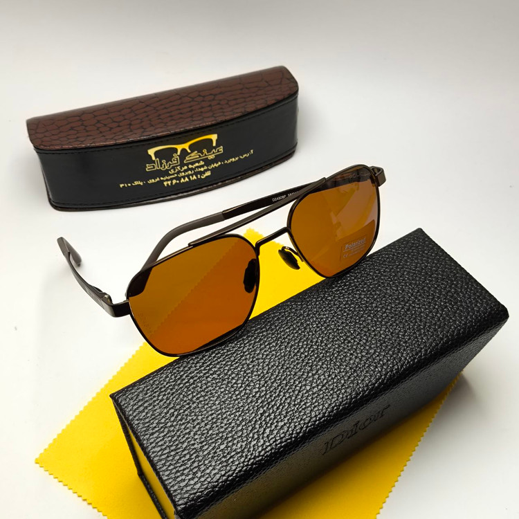 عینک آفتابی مردانه پلیس Police مدل 2430801 پلاریزه آلمینیوم + پک هدیه لوازم جانبی