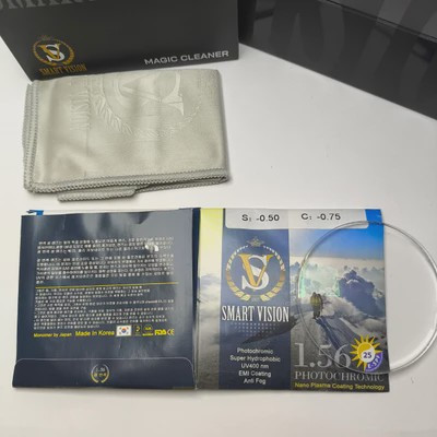 عدسی فوق فشرده 1.74 اسمارت ویژن Smart vision به همراه پک اورجینال عدسی عینک